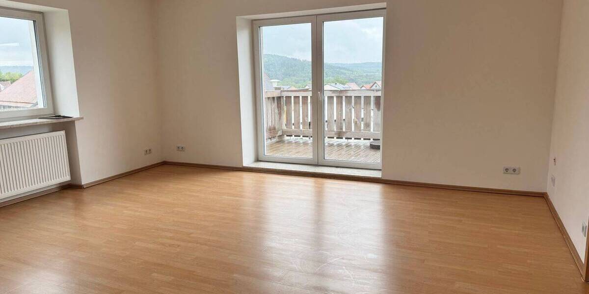 Etagenwohnung Berching Pollanten - 3 Zimmer, 94 m&sup2;, 850&euro; | Angebot:26486216
