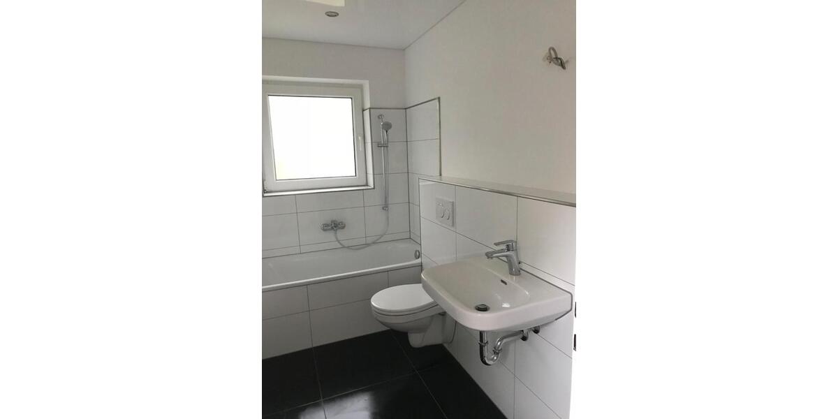 Etagenwohnung Hückelhoven - 3 Zimmer, 70 m&sup2;, 775&euro; | Angebot:26376132