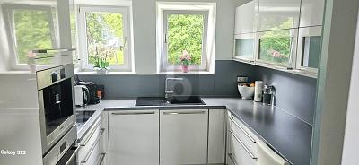 MEHR RAUM FÜR FAMILIE - GRÜN UND ZENTRAL - Etagenwohnung Sindelfingen | Angebot:27269528