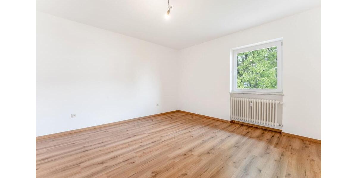 Etagenwohnung Regen - 3 Zimmer, 81 m&sup2;, 650&euro; | Angebot:26409137