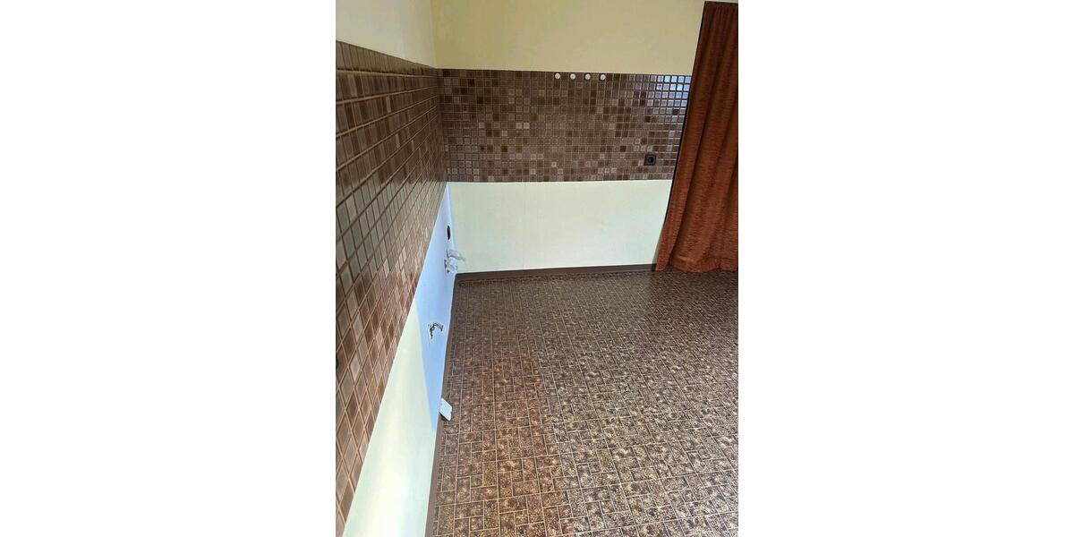 Dachgeschoßwohnung Vellmar - 3 Zimmer, 89 m&sup2;, 1.100&euro; | Angebot:26701993