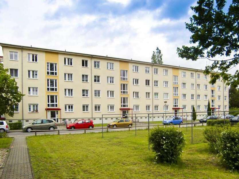 Wohnung zum Mieten in Hoyerswerda 389 € 62.68 m²