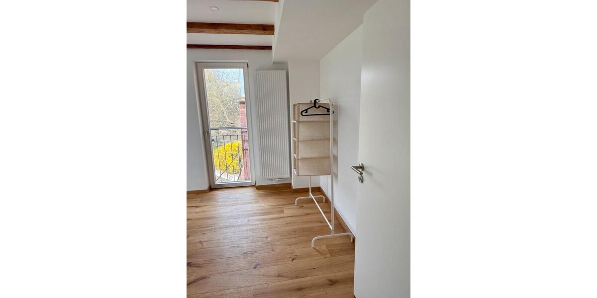 Maisonettenwohnung Leonberg - 3 Zimmer, 110 m&sup2;, 1.600&euro; | Angebot:26104306