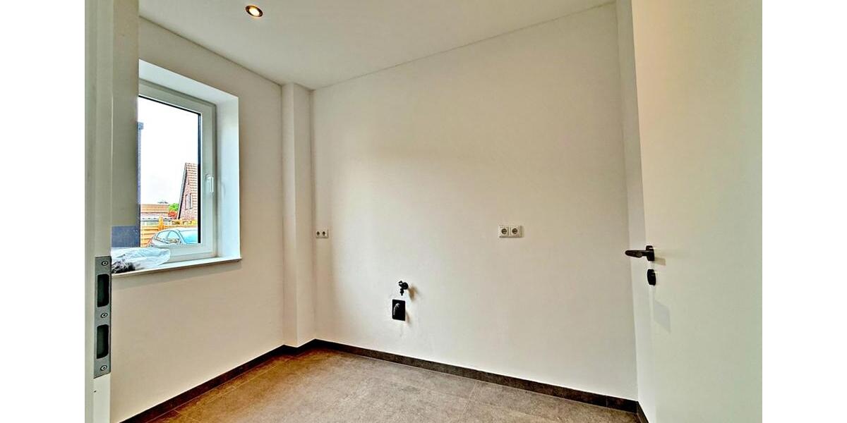 Reihenhaus Apen - 4 Zimmer, 142 m&sup2;, 1.550&euro; | Angebot:23956130