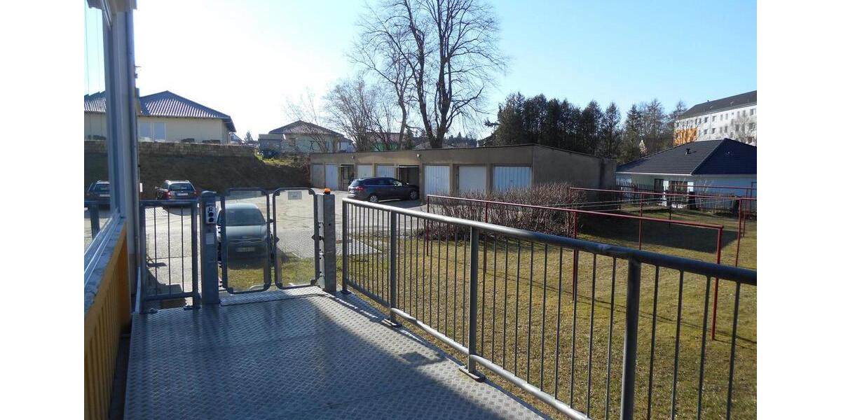 Erdgeschoßwohnung Bischofswerda - 2 Zimmer, 61 m&sup2;, 375&euro; | Angebot:26419897