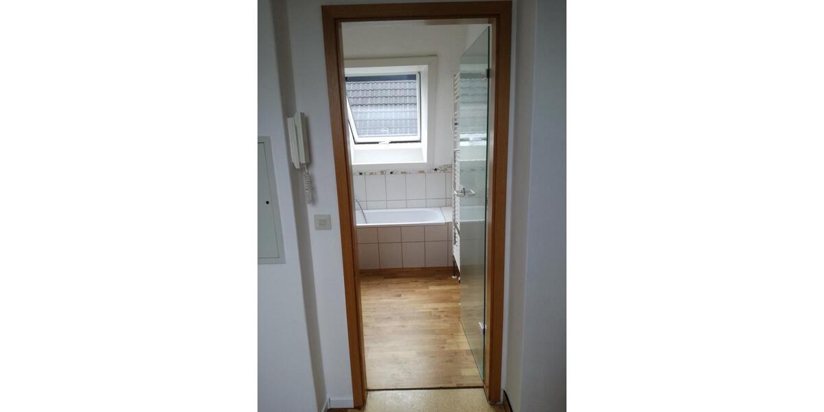 Dachgeschoßwohnung Bad Münder am Deister - 2 Zimmer, 45 m&sup2;, 470&euro; | Angebot:26039703