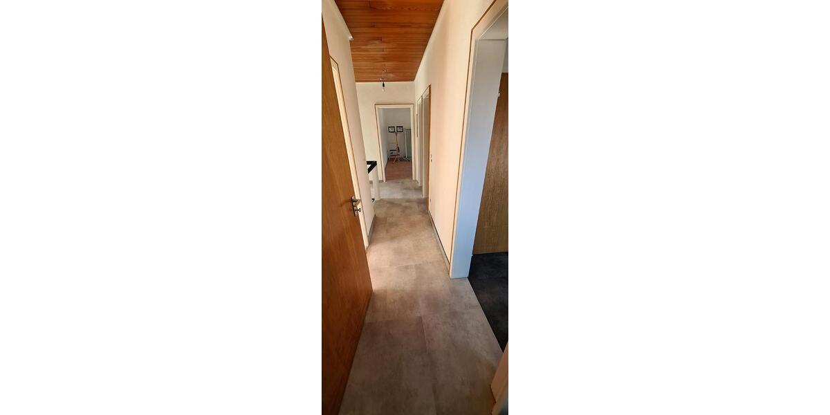 Etagenwohnung Wertheim - 3 Zimmer, 80 m&sup2;, 590&euro; | Angebot:26516803