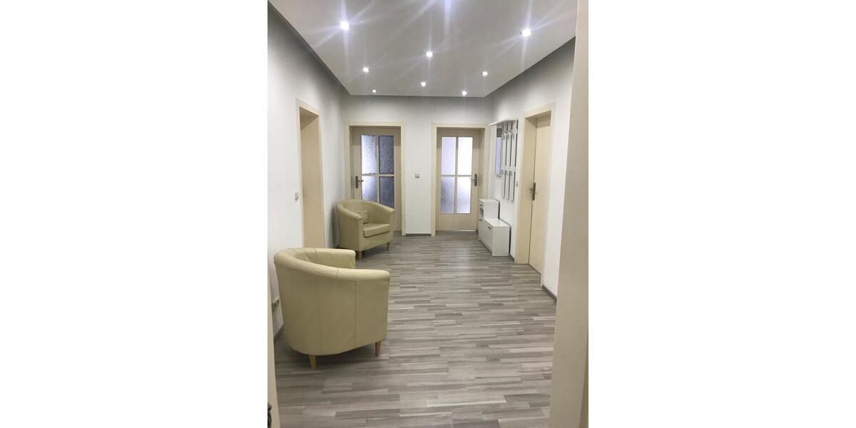 Wohnen auf Zeit Bergkamen - 4 Zimmer, 112 m&sup2;, 25&euro; | Angebot:20030517