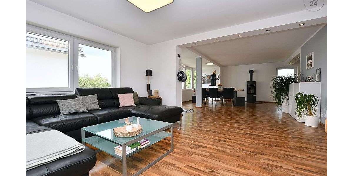 Etagenwohnung Baltmannsweiler - 5 Zimmer, 162 m&sup2;, 2.290&euro; | Angebot:26385361