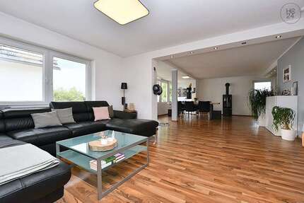 Wohnung Baltmannsweiler - 5 Zimmer, 162 m&sup2;, 2.290&euro; | Angebot:26385361