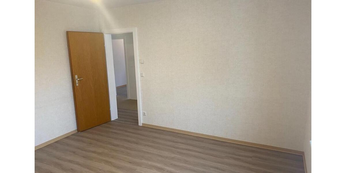 Etagenwohnung Hardegsen - 3.5 Zimmer, 80 m&sup2;, 645&euro; | Angebot:24663432