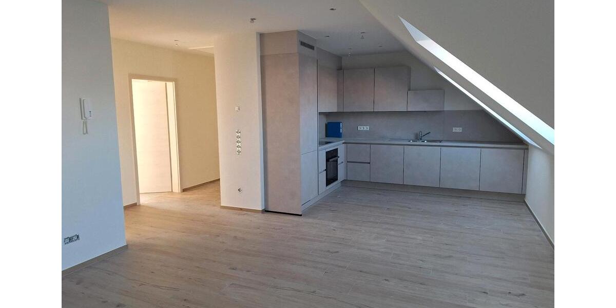 Dachgeschoßwohnung Rittersdorf - 2 Zimmer, 86 m&sup2;, 790&euro; | Angebot:26613414