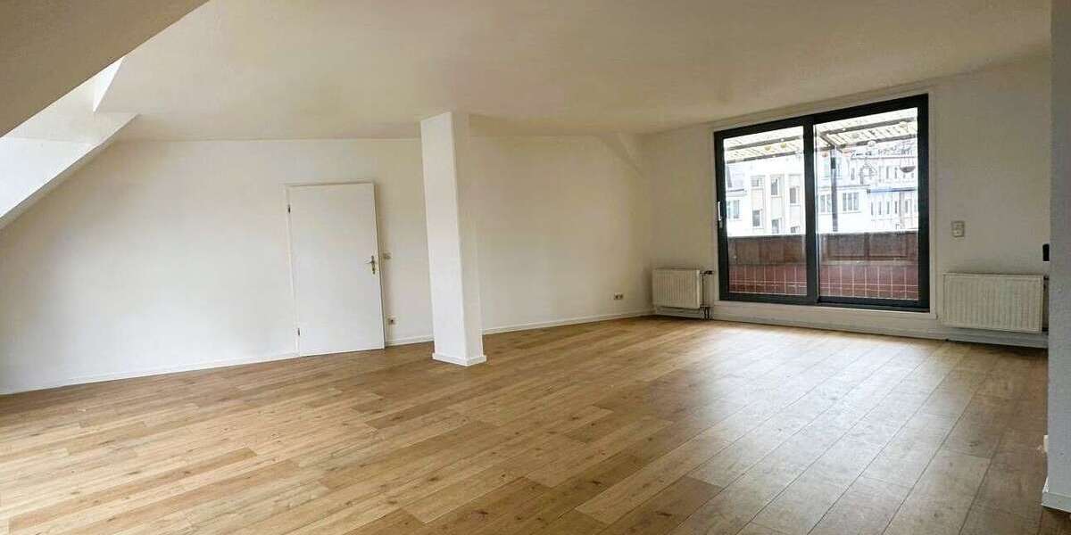 Etagenwohnung Bad Kreuznach - 3 Zimmer, 102 m&sup2;, 900&euro; | Angebot:26625322