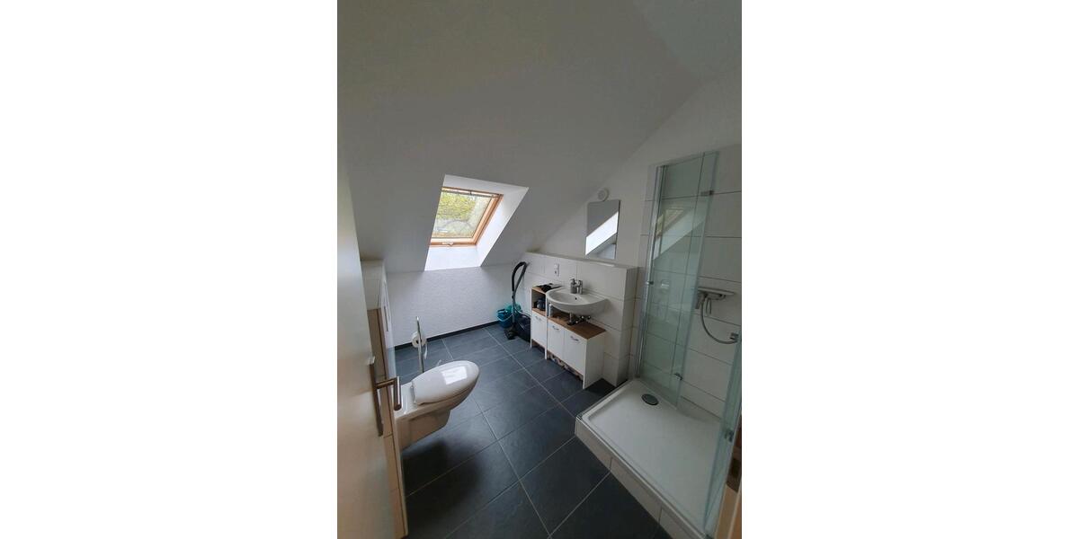 Dachgeschoßwohnung Bernburg (Saale) - 2 Zimmer, 44 m&sup2;, 316&euro; | Angebot:26235442