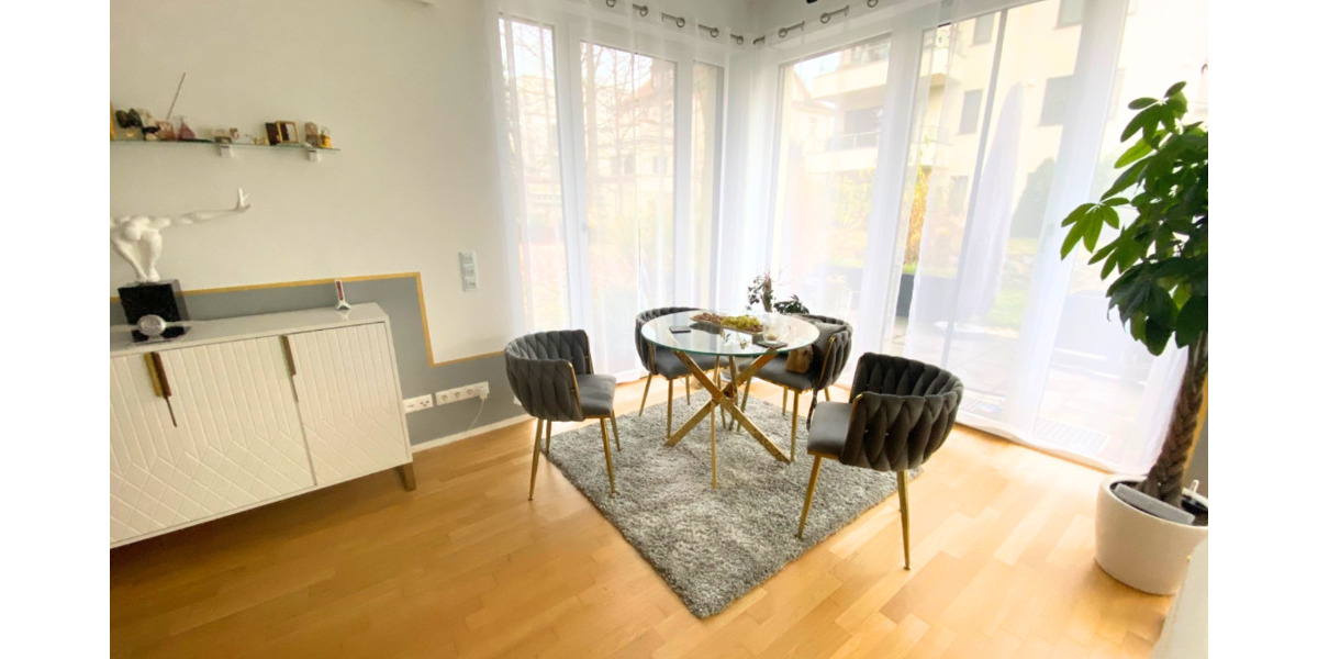 Etagenwohnung Leipzig Leutzsch - 2 Zimmer, 80 m&sup2;, 1.120&euro; | Angebot:24670100