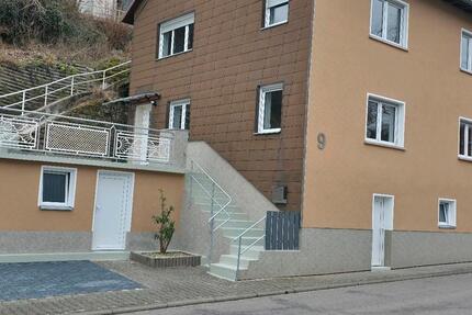 Haus Zweibrücken - 4.5 Zimmer, 150 m&sup2;, 1.300&euro; | Angebot:25639532