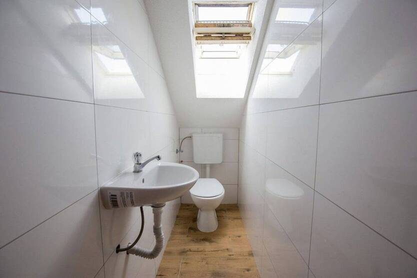 Helle 2-Zimmer-Wohnung mit Balkon über den Dächern Göppingens - sofort bezugsfrei!