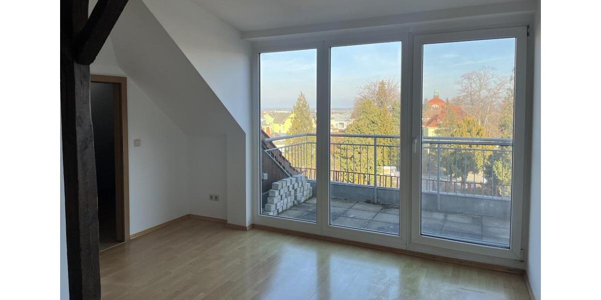 Dachgeschoßwohnung Kamenz - 3 Zimmer, 87 m&sup2;, 570&euro; | Angebot:24774796