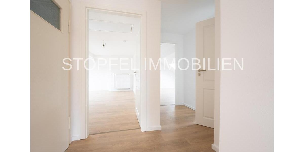 Dachgeschoßwohnung Bielefeld - 3 Zimmer, 69 m&sup2;, 1.100&euro; | Angebot:26636041