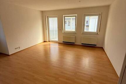 Helle Obergeschoss-Wohnung im Stadtkern