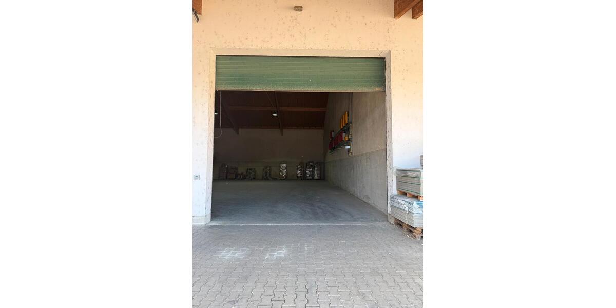 800 m2 Lager - Gewerbehalle in Leiblfing zimmer