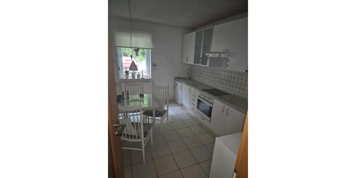 Etagenwohnung Bad Emstal - 3 Zimmer, 73 m&sup2;, 550&euro; | Angebot:26611128