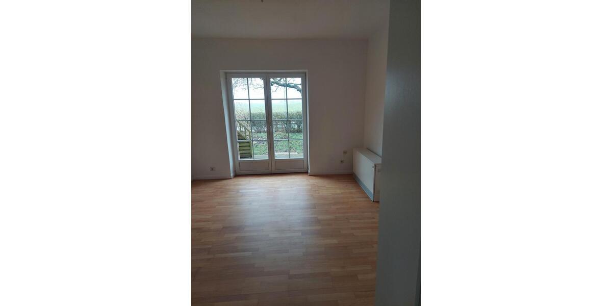 Erdgeschoßwohnung Tarnow - 2 Zimmer, 62 m&sup2;, 590&euro; | Angebot:23839934