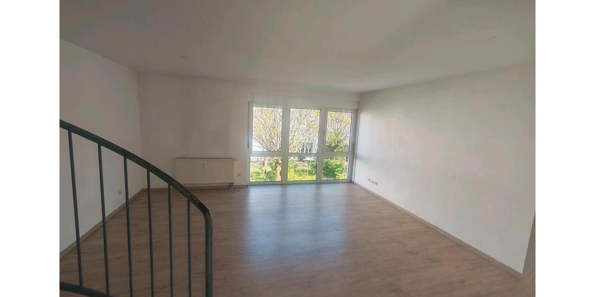 Maisonettenwohnung Saarbrücken West - 3 Zimmer, 70 m&sup2;, 800&euro; | Angebot:26522882