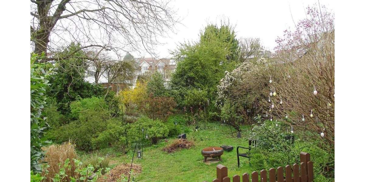 Etagenwohnung Lörrach Stetten - 3 Zimmer, 140 m&sup2;, 2.000&euro; | Angebot:26128306