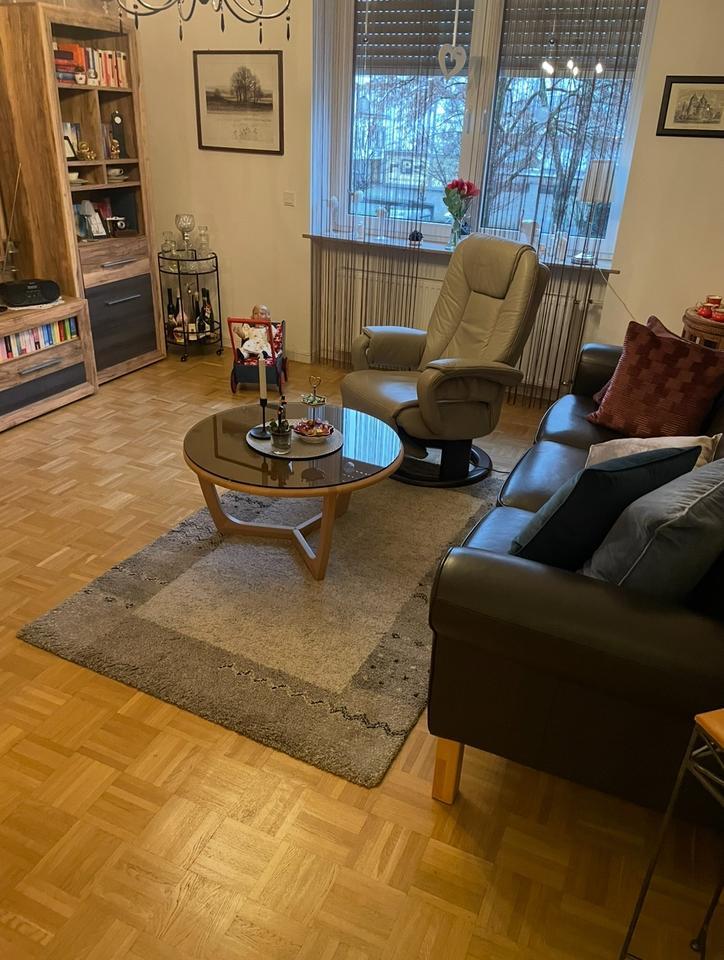 Trier Euren helle 2ZKB Wohnung, Einbauküche+Terasse+PKWStellplatz