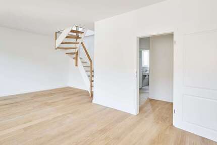 Wohnung Hannover Vahrenwald-List - 4 Zimmer, 125 m&sup2;, 1.990&euro; | Angebot:26337993