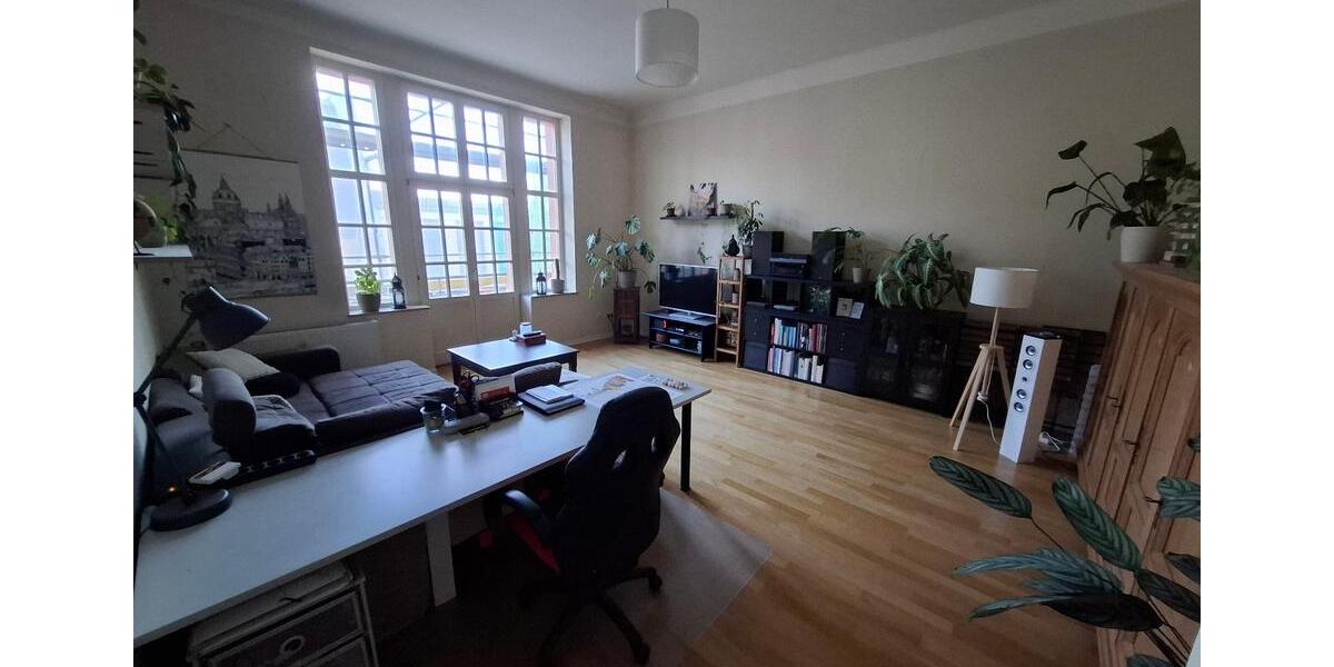 Etagenwohnung Aachen Aachen-Mitte - 2 Zimmer, 94 m&sup2;, 1.100&euro; | Angebot:26266775