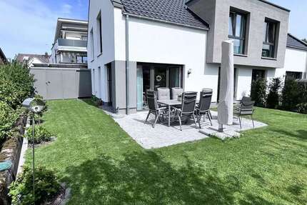Haus Detmold Hiddesen - 4 Zimmer, 128 m&sup2;, 1.892&euro; | Angebot:26759761