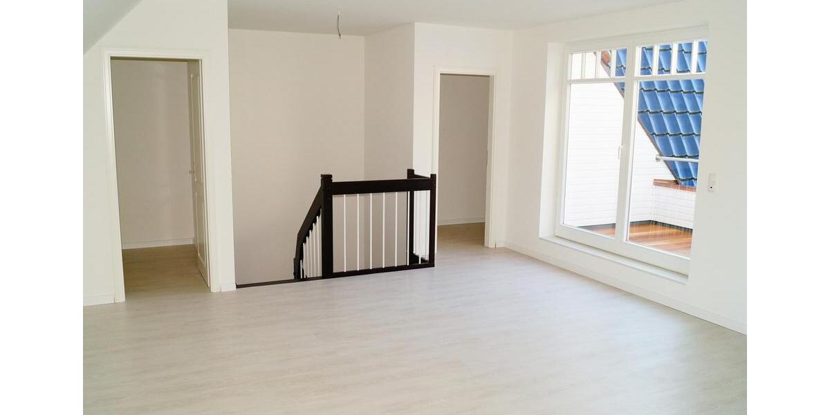 Maisonettenwohnung Rellingen - 3.5 Zimmer, 135 m&sup2;, 2.295&euro; | Angebot:26650208