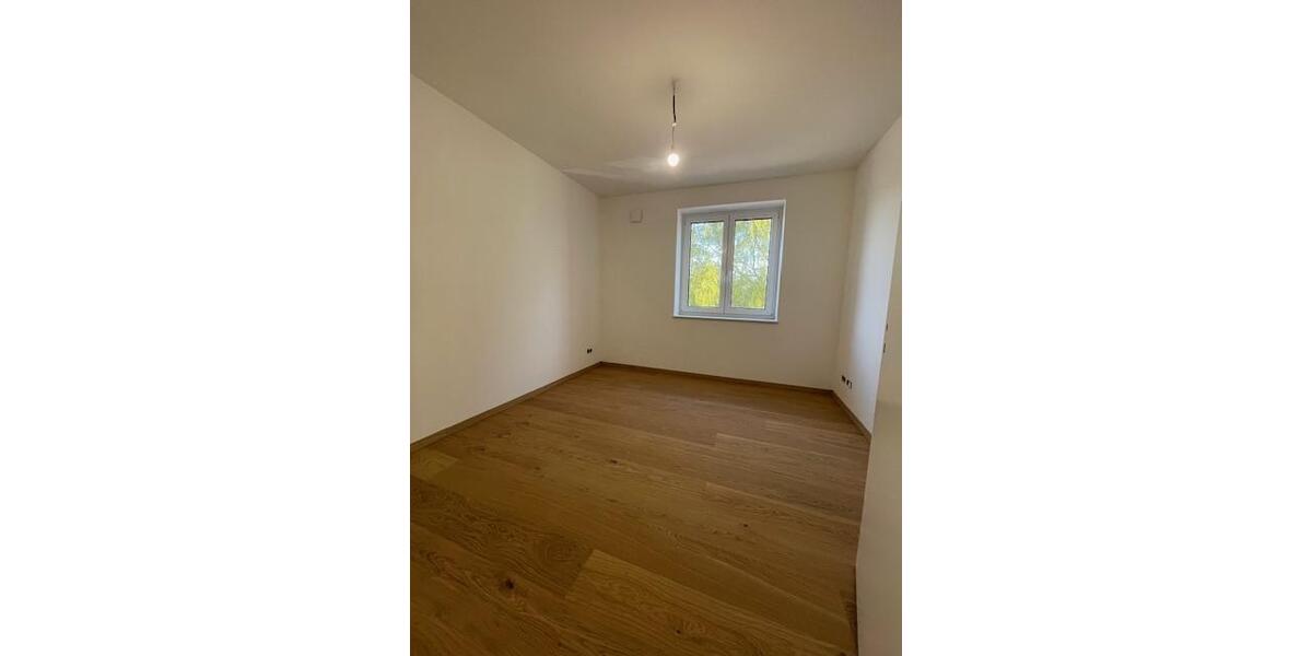 Etagenwohnung Oldendorf - 3 Zimmer, 83 m&sup2;, 1.185&euro; | Angebot:26618432