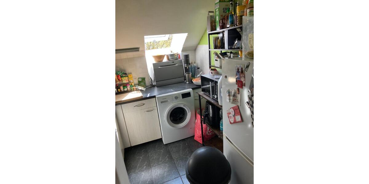 Dachgeschoßwohnung Unterschleißheim - 2 Zimmer, 60 m&sup2;, 1.290&euro; | Angebot:26492891