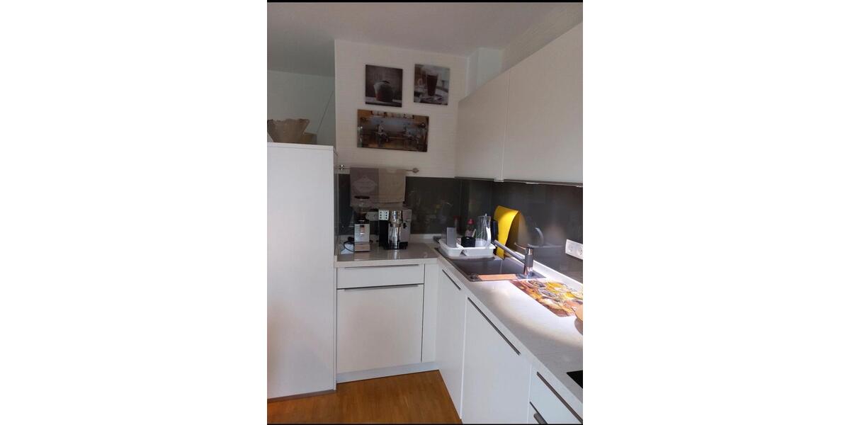 Etagenwohnung Düsseldorf Stadtbezirk 8 - 3 Zimmer, 68 m&sup2;, 1.100&euro; | Angebot:24755798