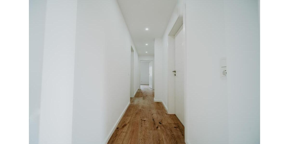 Renovierte 2-ZKB Wohnung mit Einbauküche und Balkon in Duisburg! 2 zimmer