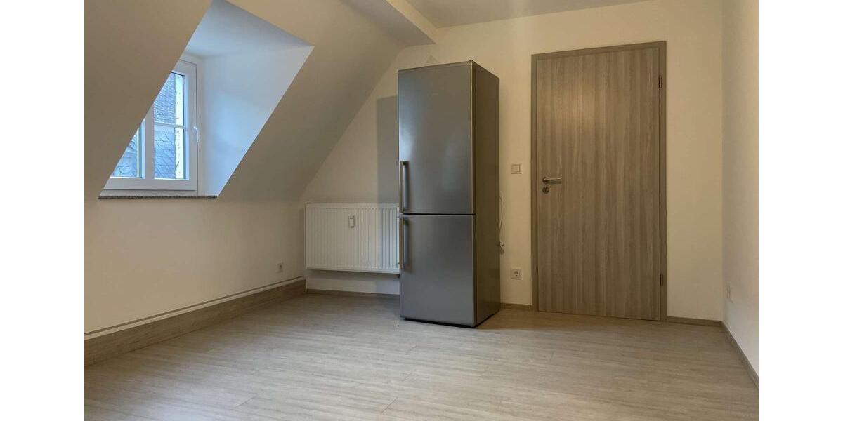Dachgeschoßwohnung Hellenthal - 3 Zimmer, 65 m&sup2;, 525&euro; | Angebot:24701001