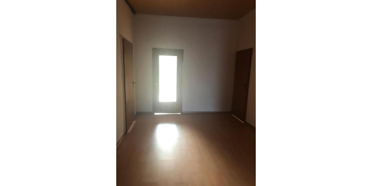 Erdgeschoßwohnung Wagenfeld - 5 Zimmer, 140 m&sup2;, 900&euro; | Angebot:26591228