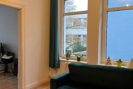 Gemütliche, lichtdurchflutete 2,5 ZKB mit EBK Nähe KH Mitte 3 zimmer