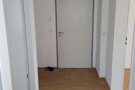 Wohnung Hattersheim - 2 Zimmer, 66 m&sup2;, 920&euro; | Angebot:26153945