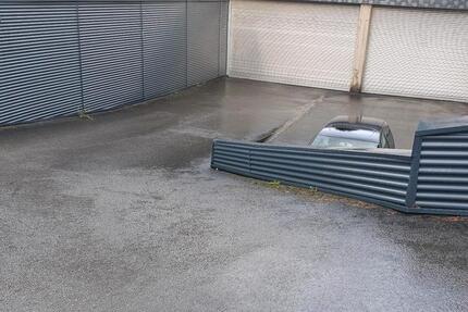 Lager mit Strom und Toilette im Zentrum von RS zimmer