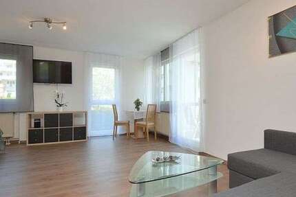 Zimmer Sindelfingen Eichholz - 1 Zimmer, 1.250&euro; | Angebot:24586020