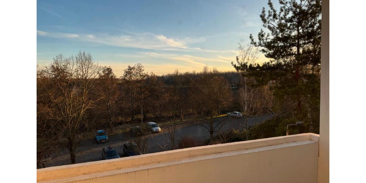 Erdgeschoßwohnung Borna - 3 Zimmer, 70 m&sup2;, 399&euro; | Angebot:25721645