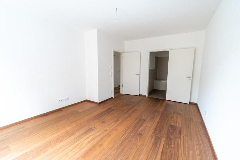 Etagenwohnung Frankfurt (Oder) - 4 Zimmer, 114 m&sup2;, 1.480&euro; | Angebot:25323157