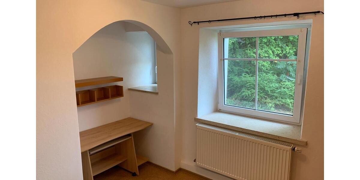 Erdgeschoßwohnung Neukirchen-Balbini Balbini - 3 Zimmer, 78 m&sup2;, 350&euro; | Angebot:26699692
