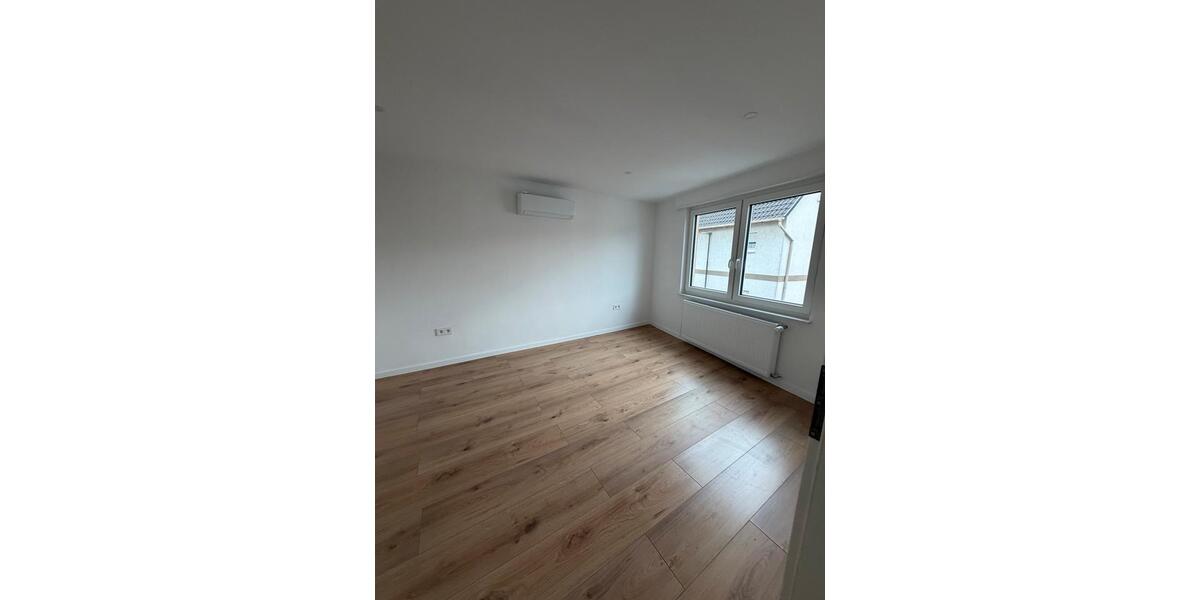 Etagenwohnung Lambsheim - 3 Zimmer, 92 m&sup2;, 1.250&euro; | Angebot:26447731