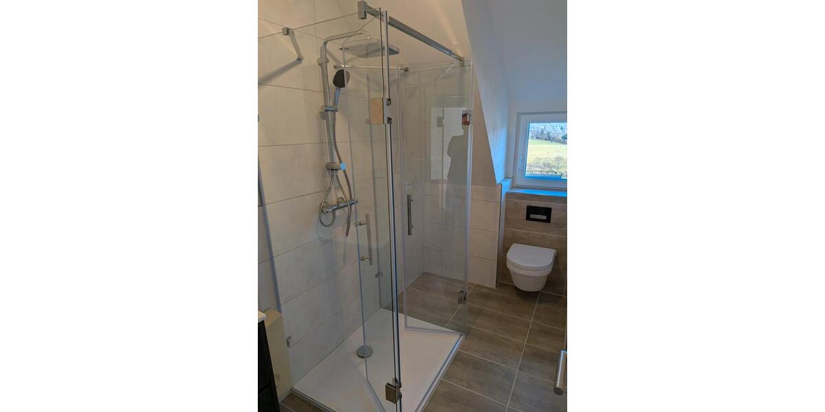 Dachgeschoßwohnung Gummersbach Berstig Süd - 3 Zimmer, 70 m&sup2;, 900&euro; | Angebot:26062545