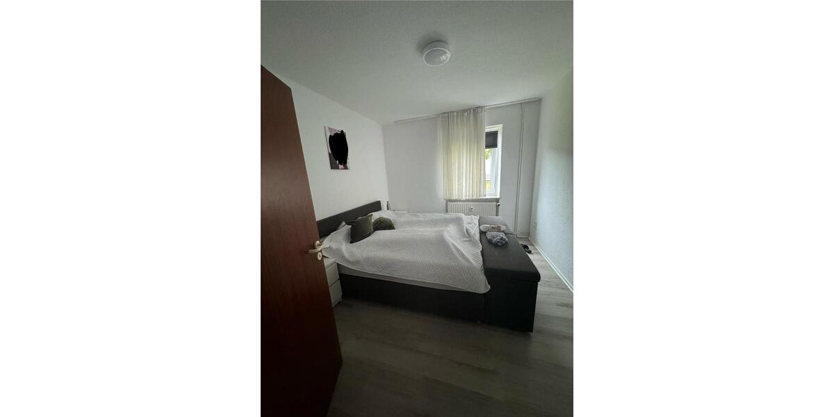 Renovierte 3- Zi. Whg. o.Blk. Nähe VW zimmer